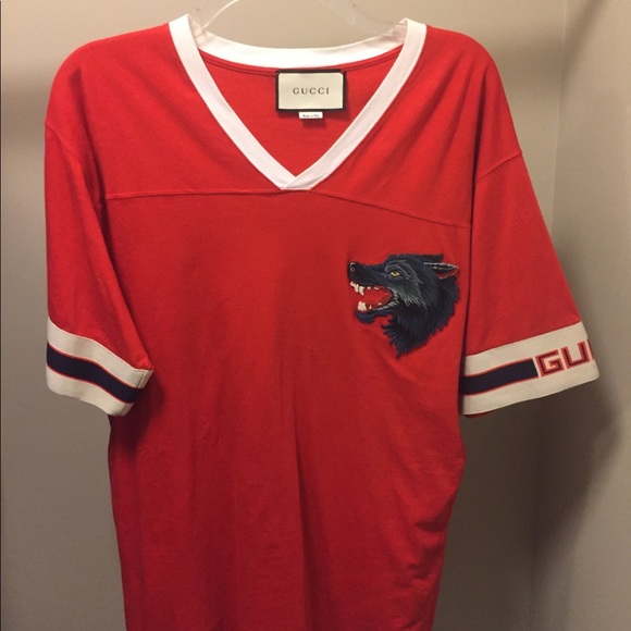 gucci wolf shirt